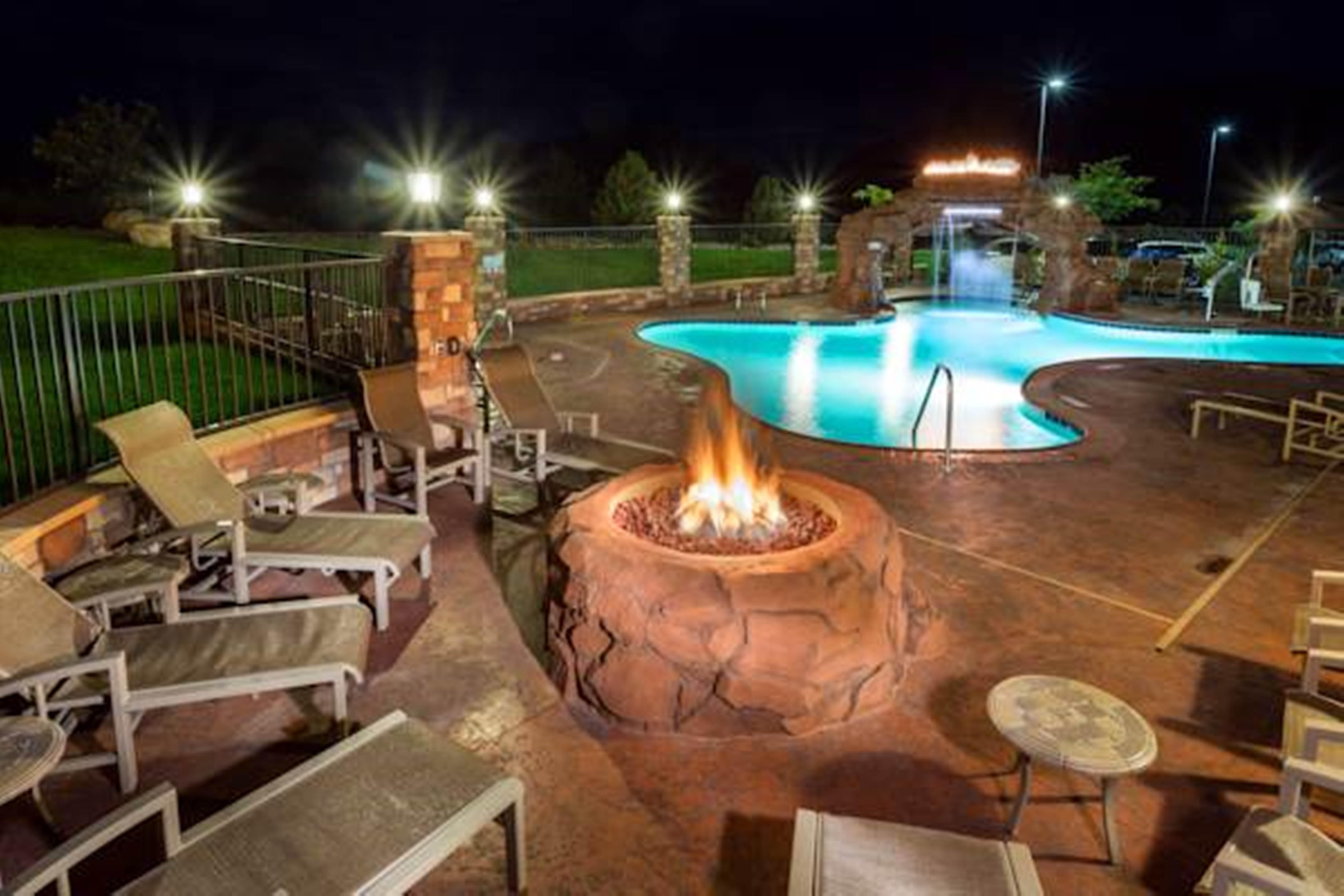 Holiday Inn Express Hotel & Suites Moab By Ihg Exterior photo
