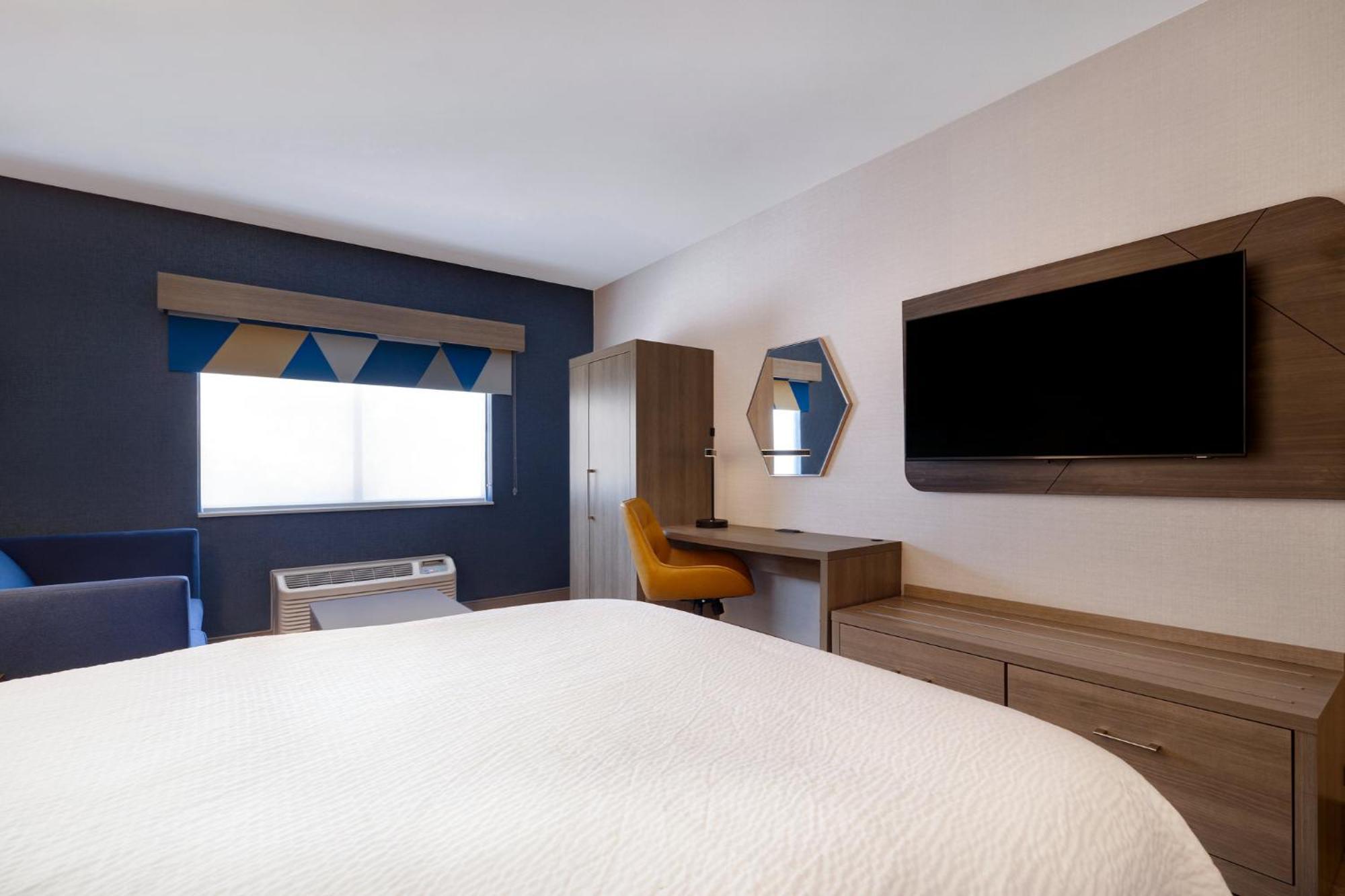 Holiday Inn Express Hotel & Suites Moab By Ihg Exterior photo