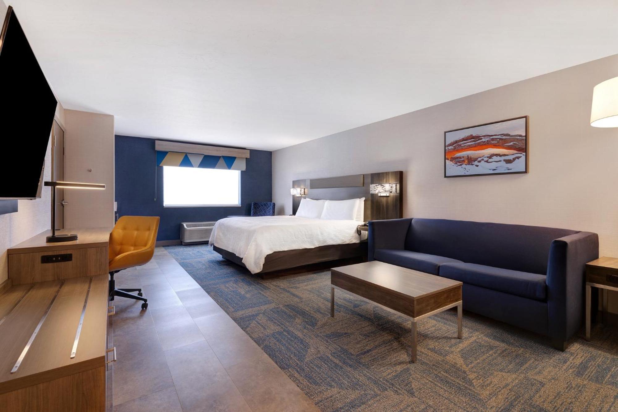 Holiday Inn Express Hotel & Suites Moab By Ihg Exterior photo