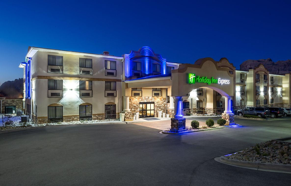 Holiday Inn Express Hotel & Suites Moab Exterior foto